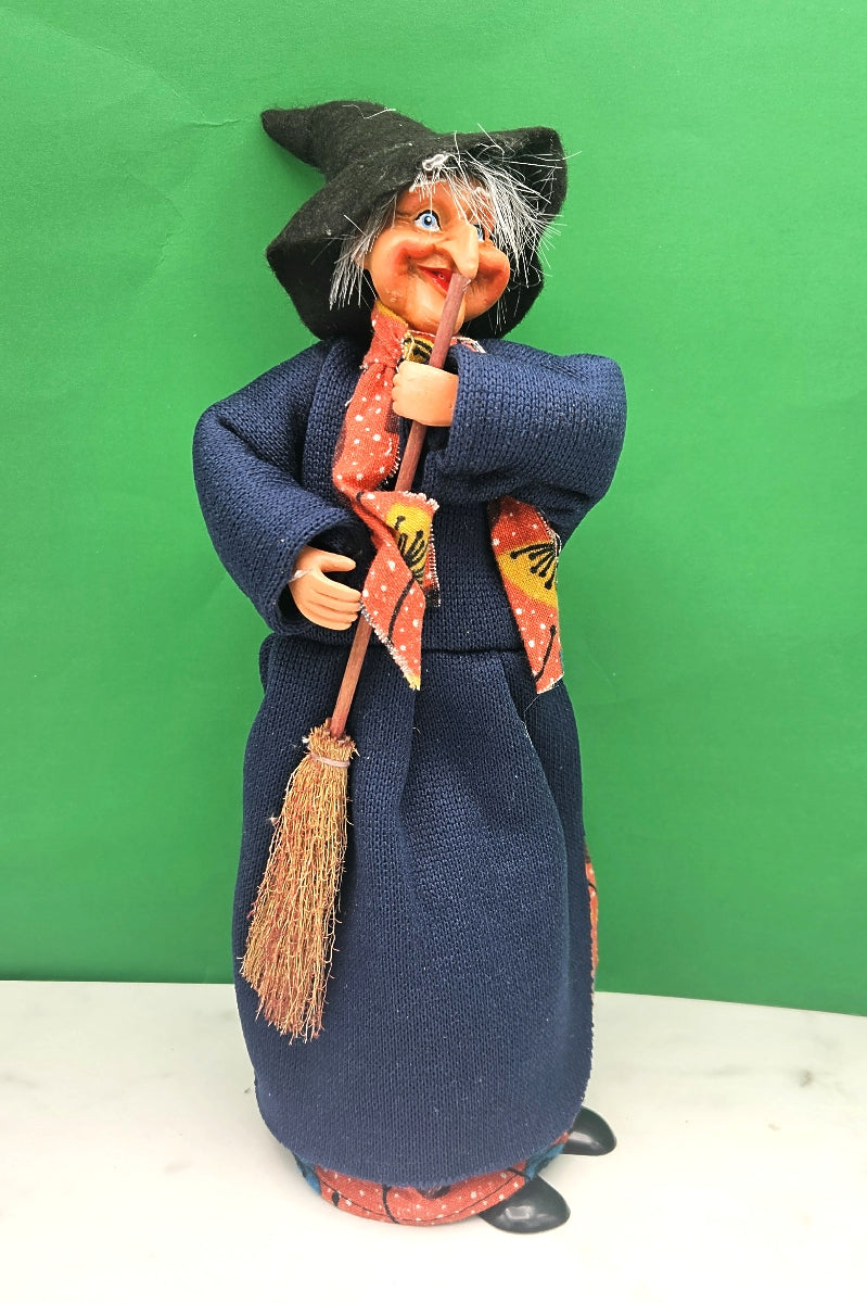 Befana Surprise Doll