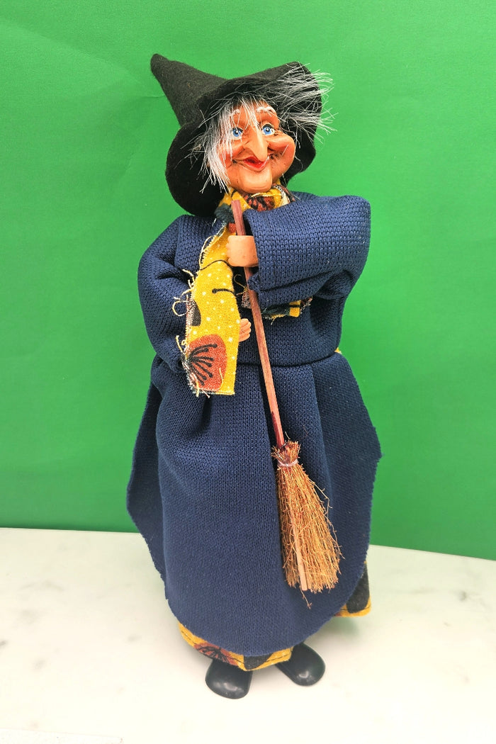 Befana Surprise Doll