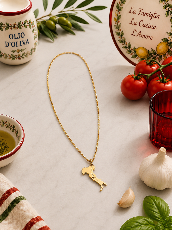 La Bella Italia Necklace - Gold - Stainless Steel
