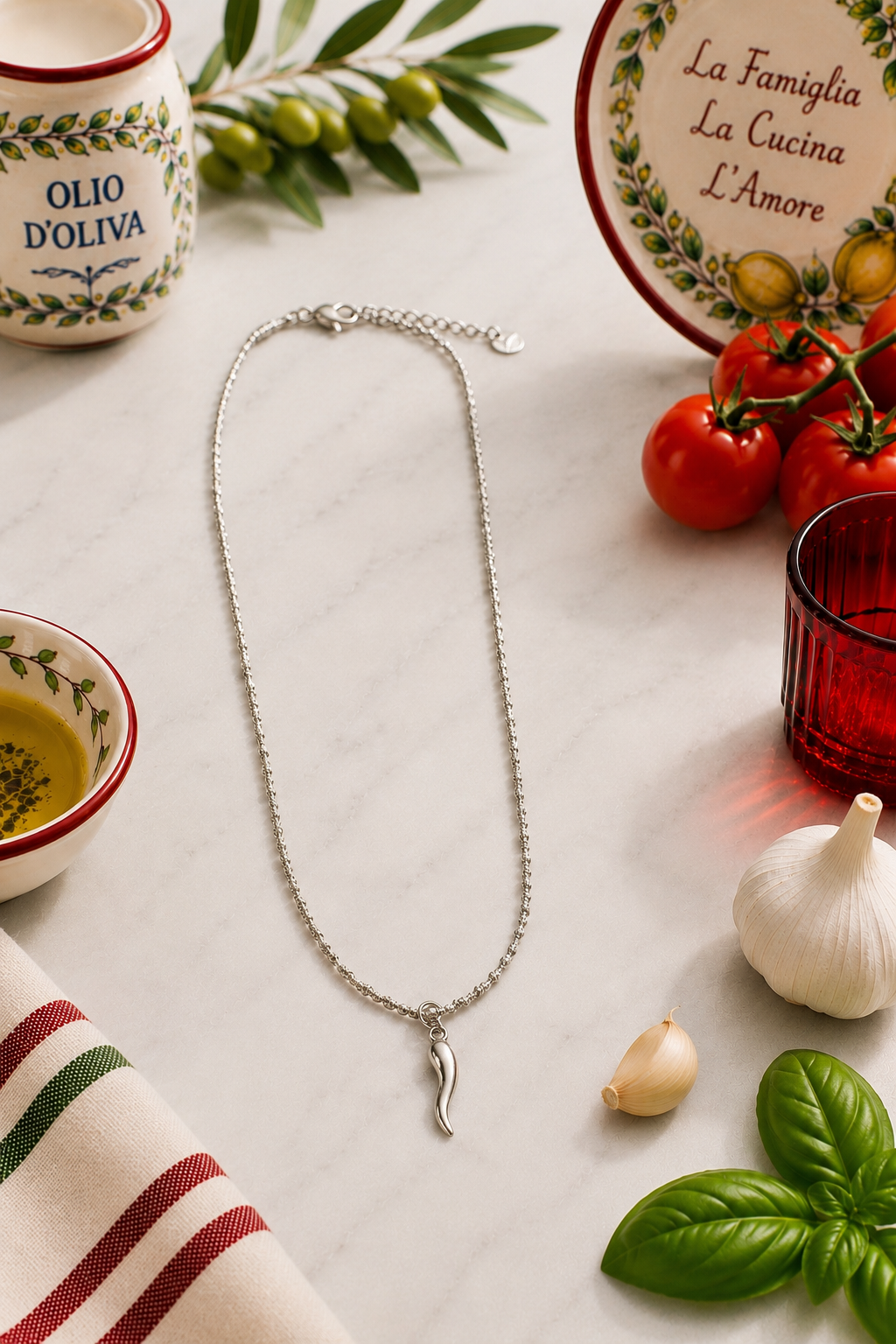 White gold plated necklace with lucky horn made in Italy