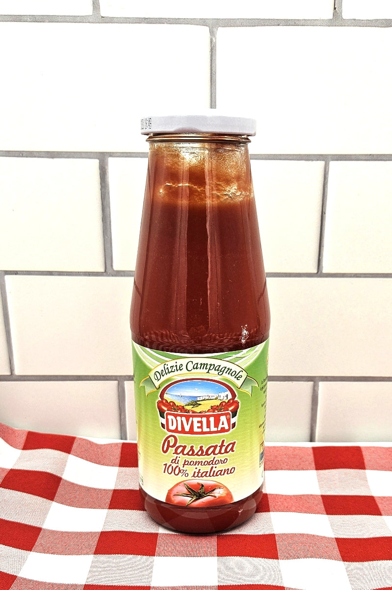 Passata di Pomodoro from Puglia - Divella