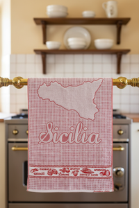 Red Sicilia towel in an Italian kitchen