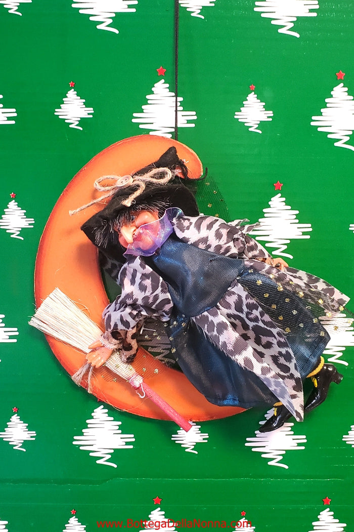 Befana on Moon