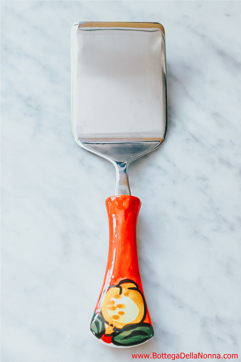 The Positano Pasta Serving Spoon – La Bottega della Nonna