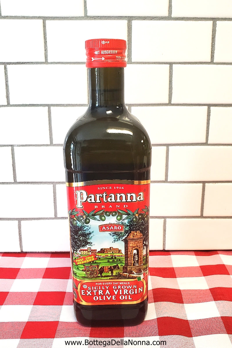 Sicilian Extra Virgin Olive Oil by Partanna - 100% Italian Olives - 1 Liter